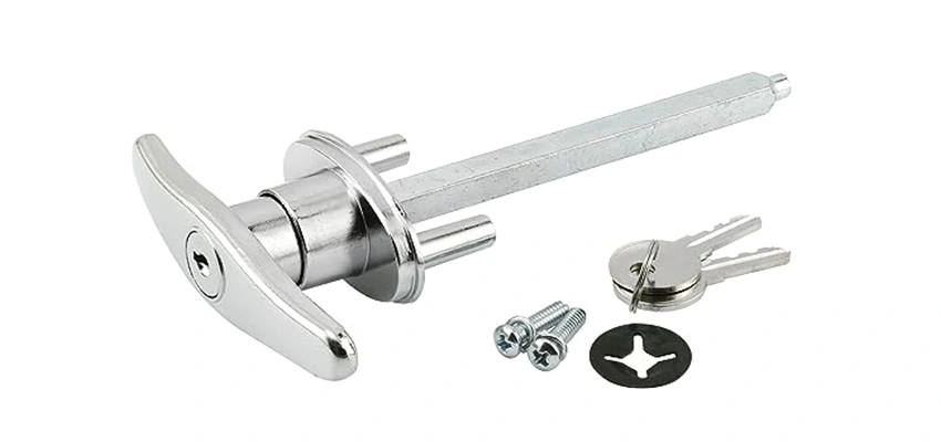 Old Style Garage Door Locks Replacements in Norco, California