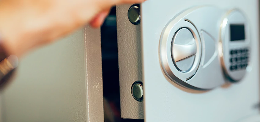Fingerprint Safe Openers in Norco, CA